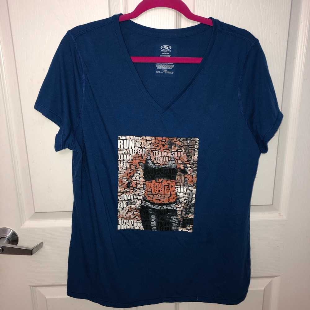 Blue Workout Cotton Blend T-shirt w/Runner Design